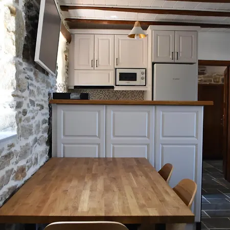Apartment Dendrokipos *