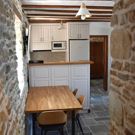 Dendrokipos Apartment Mouresi