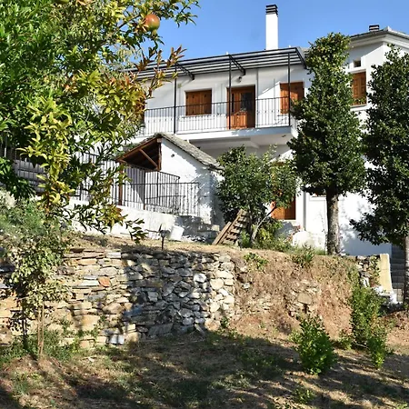 Dendrokipos Apartment