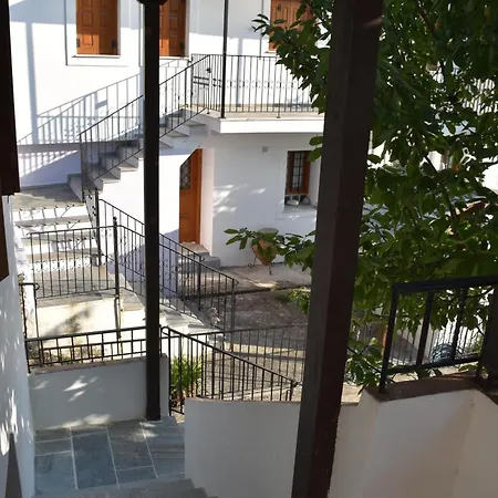 Dendrokipos Apartment *